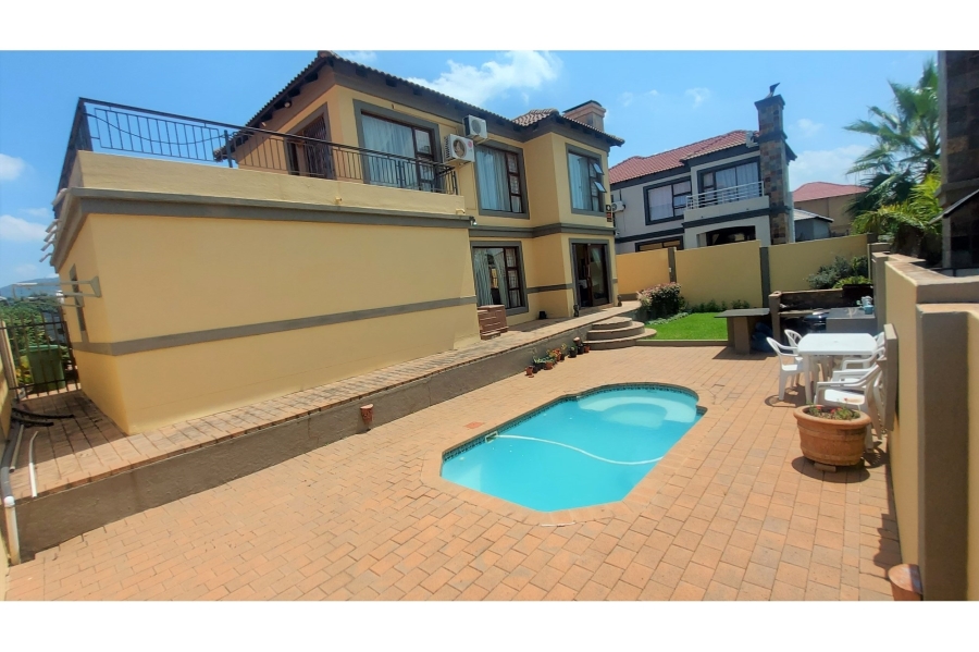 3 Bedroom Property for Sale in Melodie North West